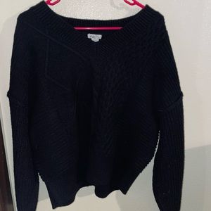 Black rue21 sweater